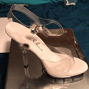 ‘5 Heel clear sandal